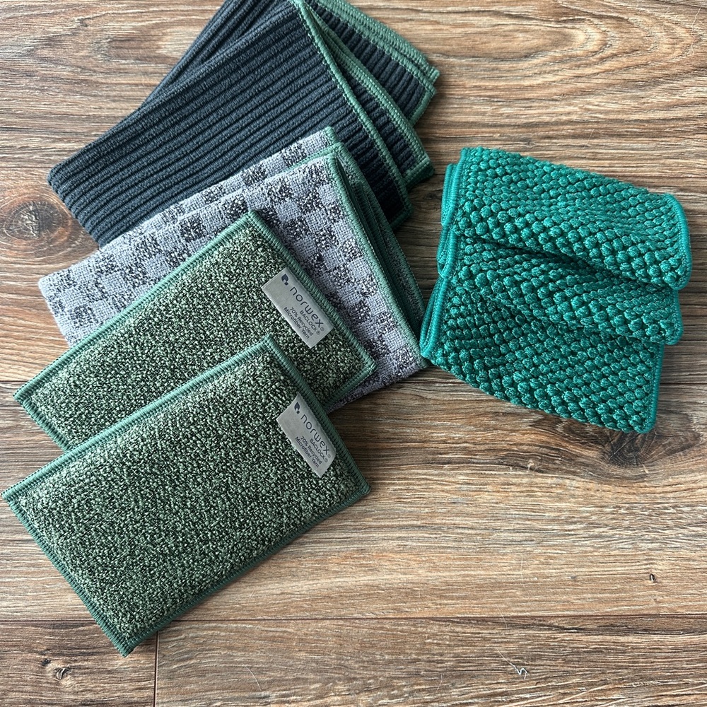 Norwex Textured Green and Gray Kitchen Collection